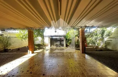 Casa com quintal espaçoso na vila aurora – 332m² de construção em terreno de 1.000m²