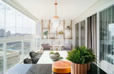 Apartamento de alto padrão com 3 suítes e 2 vagas no edifício majestic – sol da tarde e 140m²