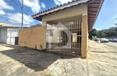 Casa ampla à venda no centro –uso residencial e comercial - perfeita para consultórios e escritórios