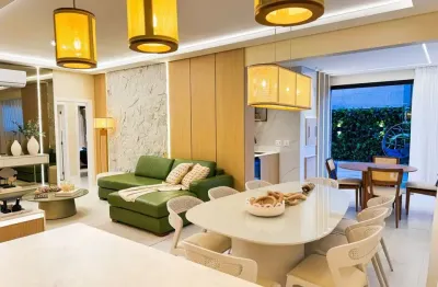 3 suites com garden no coração da meia praia finamente mobiliado r$ 10.000,00 o m2