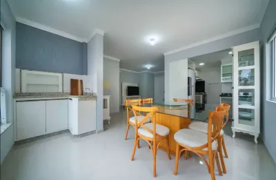 2 dormitorios na meia praia mobiliado perfeito para rentabilizar na temporada.