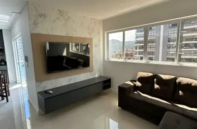 Pronto 3 suites mobiliado no miolo da meia praia 3 suites 2 vagas