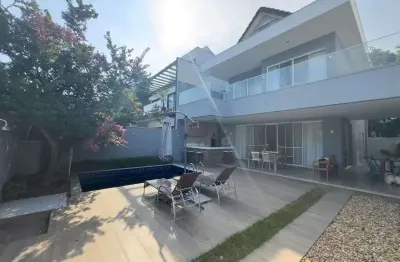 Casa em condomínio fechado com 4 quartos à venda na estrada vereador alceu de carvalho, recreio dos bandeirantes, rio de janeiro, 232 m2 por r$ 2.900.000