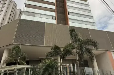 Apartamento de dois quartos com suíte em itapuã  próximo a praia.