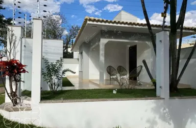 Casa com 5 quartos à venda na Rua São José, 368, Jardim Laodiceia, Maringá