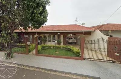 Casa com 3 quartos à venda na doutor josé chrisóstomo capinan, 114, jardim américa, maringá por r$ 990.000