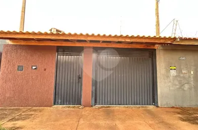 Casa à venda com 2 quartos em nova três lagoas, três lagoas - ms