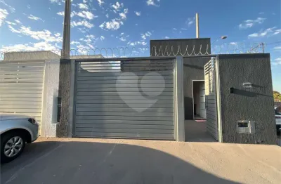 Casa à venda com 2 quartos em jardim cangalha, três lagoas - ms