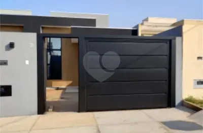 Casa à venda com 3 quartos em jardim bela vista, três lagoas - ms