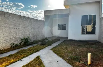 Casa à venda ou para alugar com 3 quartos em jardim bela vista, três lagoas - ms