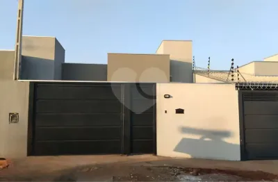 Casa à venda com 2 quartos em jardim bela vista, três lagoas - ms