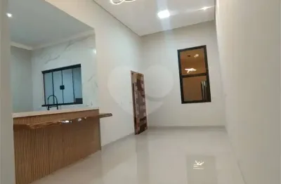 Casa à venda com 3 quartos em bela vista da lagoa, três lagoas - ms