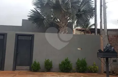Casa à venda no Jardim das Paineiras, Três Lagoas 