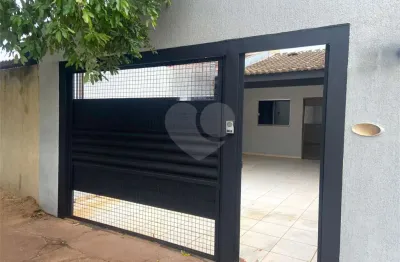 Casa à venda com 2 quartos em jardim alvorada, três lagoas - ms