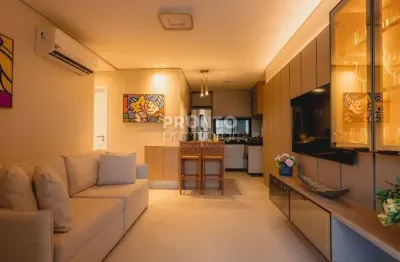 Apartamento - 2 quartos - mobiliado - muro alto - condomínio beira mar
