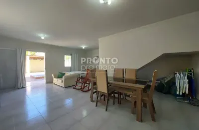 Casa localizado em tamandaré com 204,06m².5 suítes e 2 vagas de garagem.
