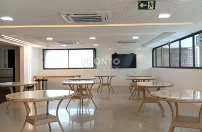 Apartamento espaçoso com 154,52 m² de área privativa, ideal para quem busca conforto e qualidade de vida em uma das melhores localizações da cidade.