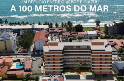 Flat em carneiros a 100mts. do mar próximo de tudo, cercado de comodidades