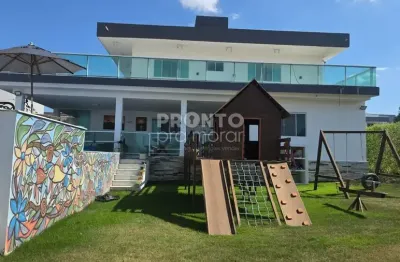 Excelente casa mobiliada no condomínio fechado em gravata!!