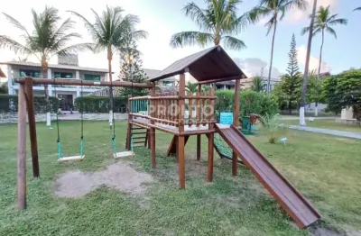 Exclusiva à venda em condomínio fechado em muro alto – conforto, sofisticação e lazer completo!