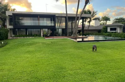 Casa beira mar em toquinho - 4 quartos - porteira fechada - 720m²