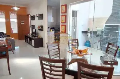 Casa térrea 3 dorms - 1 suíte - 2 vagas no jardim oásis – taubaté/sp