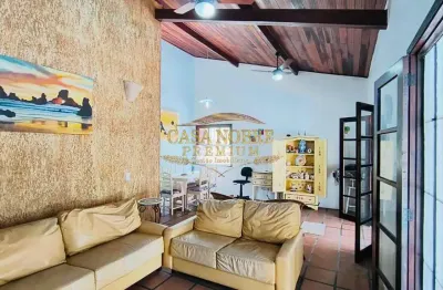 Casa com 4 quartos à venda no Pereque-Mirim, Ubatuba 