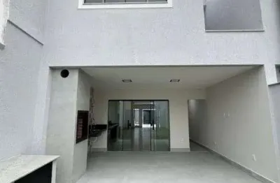 Casas para venda no mirante da lagoa em macaé/rj, 03 quartos, quintal, área gourmet e garagem.