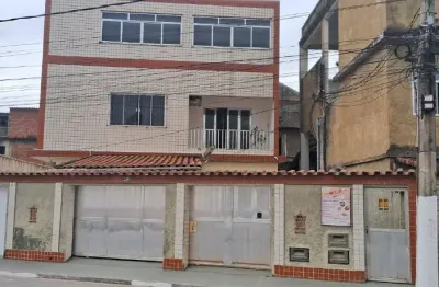 Casa para locação na aroeira em macaé/rj, 01 quarto, varandão, não têm garagem.