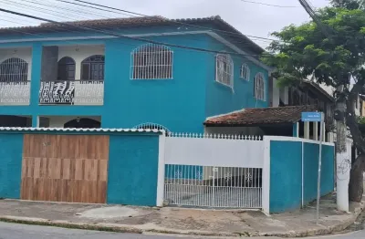 Casas para venda ou locação no miramar em macaé/rj, 5 quartos, 2 vagas e cisterna