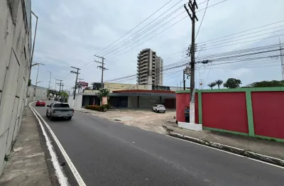 Ponto comercial bem localizado na av ephigenio sales, próximo a bola do coroado