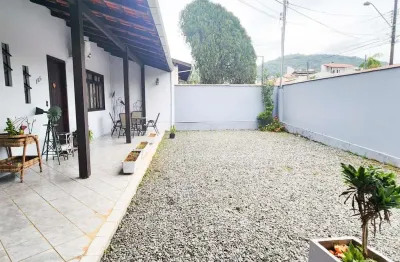 Casa com 3 dormitórios à venda, 227 m² por r$ 700.000,00 - velha - blumenau/sc