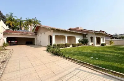 Casa com 3 dormitórios à venda, 320 m² por r$ 1.800.000,00 - escola agrícola - blumenau/sc