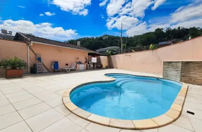 Casa com 3 quartos à venda no Velha, Blumenau 