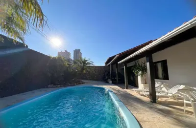 Casa com 3 quartos à venda no Velha, Blumenau 