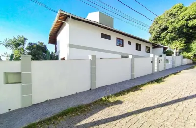 Casa à venda, 400 m² por r$ 1.090.000,00 - garcia - blumenau/sc
