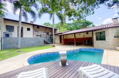 Casa com 2 dormitórios à venda, 195 m² por r$ 890.000,00 - água verde - blumenau/sc