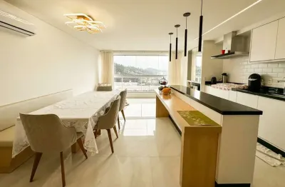Maravilhosa cobertura duplex no bairro itoupava seca!