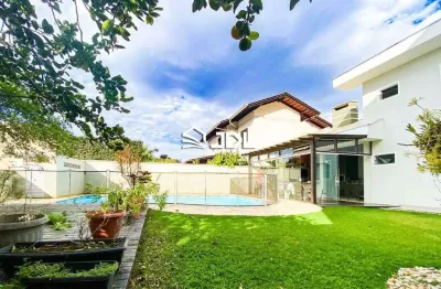 Casa com muito estilo no bairro passo manso! com piscina e muito espaço para aproveitar e receber amigos!