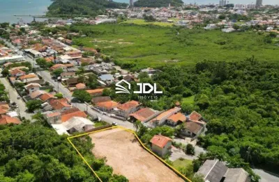 Terreno à venda no Centro, Penha 