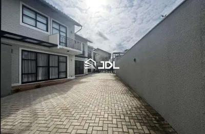 Casa com 2 quartos à venda no Centro, Penha 