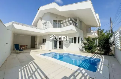 Casa com 3 quartos à venda no Centro, Penha 