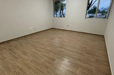 Apartamento com 2 quartos para alugar na Rua Tabajaras, 1241, Vila Izabel, Curitiba