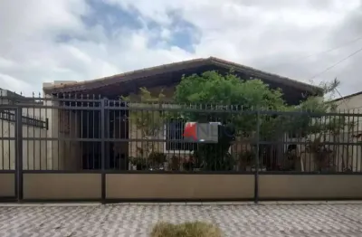 Casa com 2 dormitórios à venda, 206 m² por R$ 740.000 - Maracanã - Praia Grande/SP