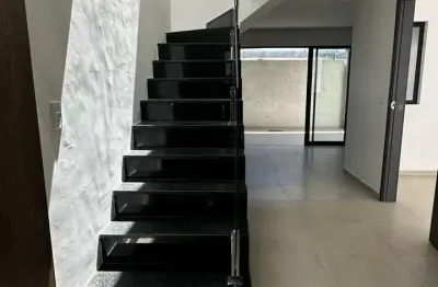 Belíssimas casas duplex em marechal deodoro. 03 quartos sendo 01 suíte em condomínio fechado.