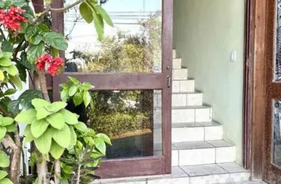 Apartamento para locação em florianópolis, armação do pântano do sul, 2 dormitórios, 1 banheiro, 1 vaga