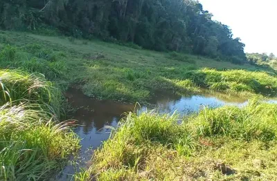Lindo sítio sarapuí, 40.000 m², 10 km asfalto, 2 casas, rio, minas, pomar, curral, doc. ok