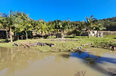 Lindo sítio tapiraí sp, 32.000 m², rio bonito, 2 casas, 5 tanques, 60% aberto, permuto, facilito