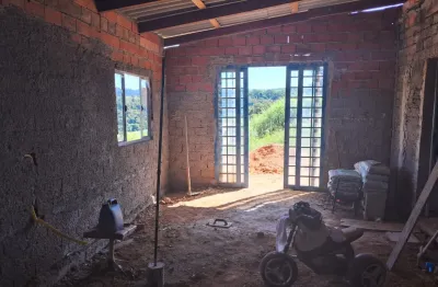 Linda chácara piedade, 2.000 m², fazendinha, 2 cômodos, 4 km cidade, pomar, doc. ok