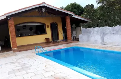 Linda chácara pilar sul, 3 quartos, suíte, no asfalto, piscina, edícula, escritura, permuto.